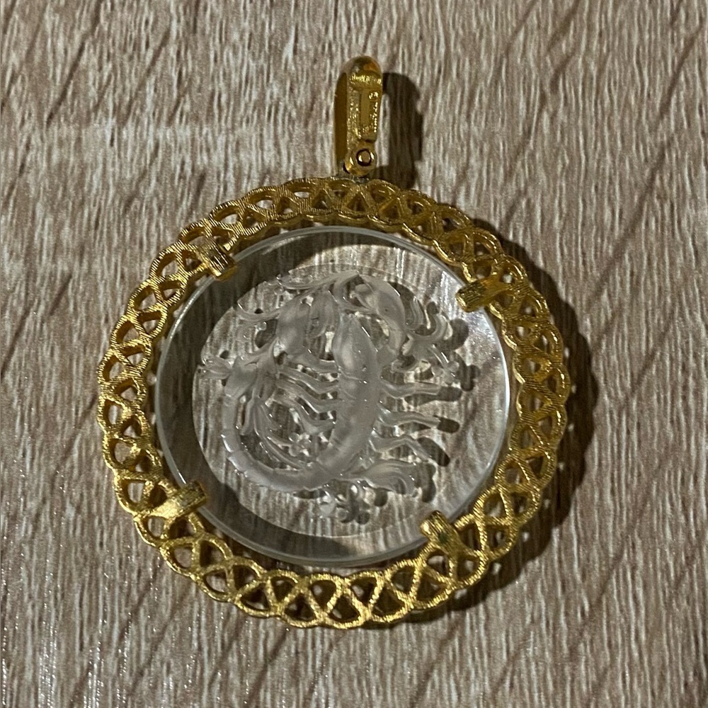 A vintage crown Trifari gold tone Pendant of a scorpion 1960s ##jewellery